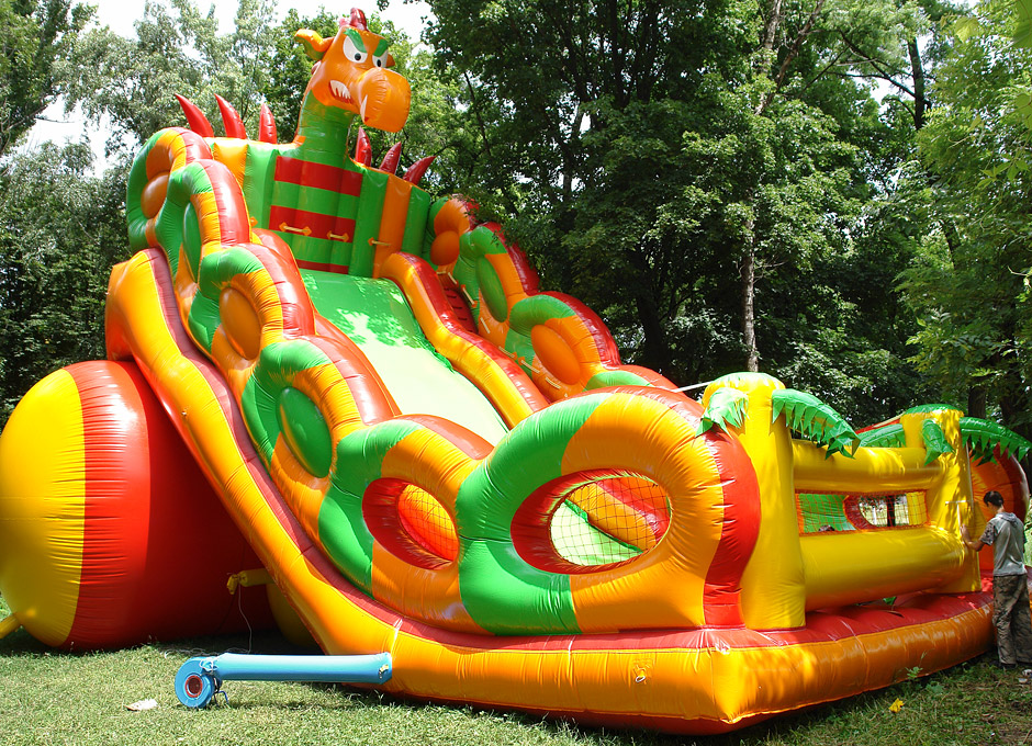 Inflatable slide Dragon